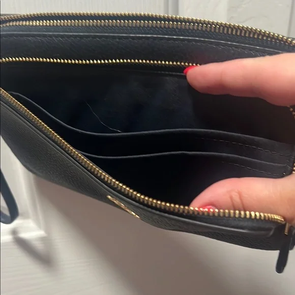 Coach Navy Pebbled Leather Clutch with Gold Hardware - Picture 3 of 5